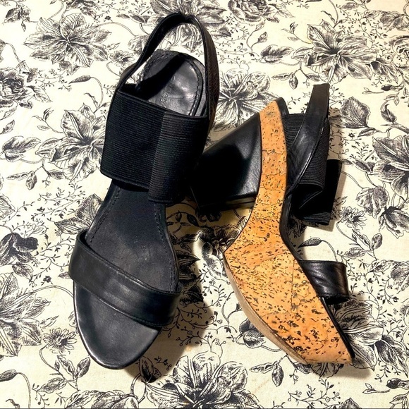 DONNA KARAN Sz 37.5 Chunky Heel Platform Strappy Leather & Elastic Sandals - Picture 1 of 13